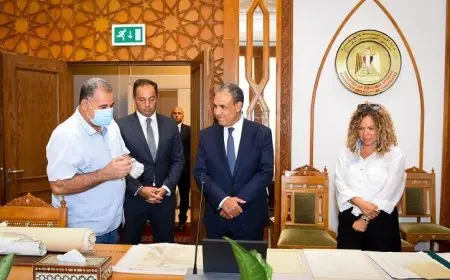 عبد العاطي يشرف على مشروع توثيق المستندات التاريخية في وزارة الخارجية