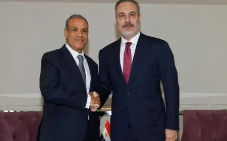 مشاورات مصرية تركية في جدة لتعزيز العلاقات الثنائية وتنسيق الجهود الإقليمية