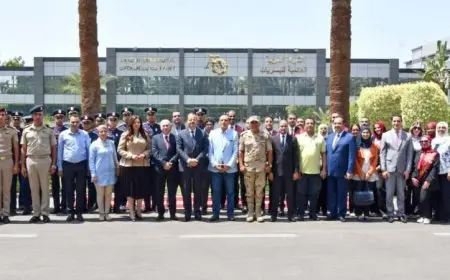 فيديو وصور تكشف عن زيارة القوات المسلحة لشركة العربية العالمية للبصريات