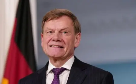 وزير خارجية ألمانيا يدعو إلى زيادة الضغط على روسيا لتحقيق السلام