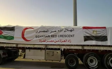 الهلال الأحمر يرسل قافلة “زاد العزة” الـ23 المحملة بـ3700 طن من المساعدات الإنسانية إلى غزة