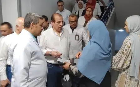 نائب وزير الصحة والسكان يقوم بجولة تفقدية في منشآت طبية بمحافظة القليوبية