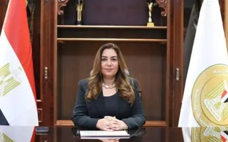 وزيرة التنمية المحلية تعلن عن إزالة أدوار مخالفات في الوراق ورصد عمليات البناء غير المرخص