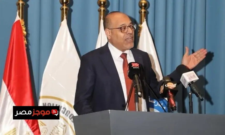 وزير العمل يعلن عن بدء استقبال طلبات التسجيل في دورات تدريبية مخصصة لطلاب كليات الهندسة في القاهرة