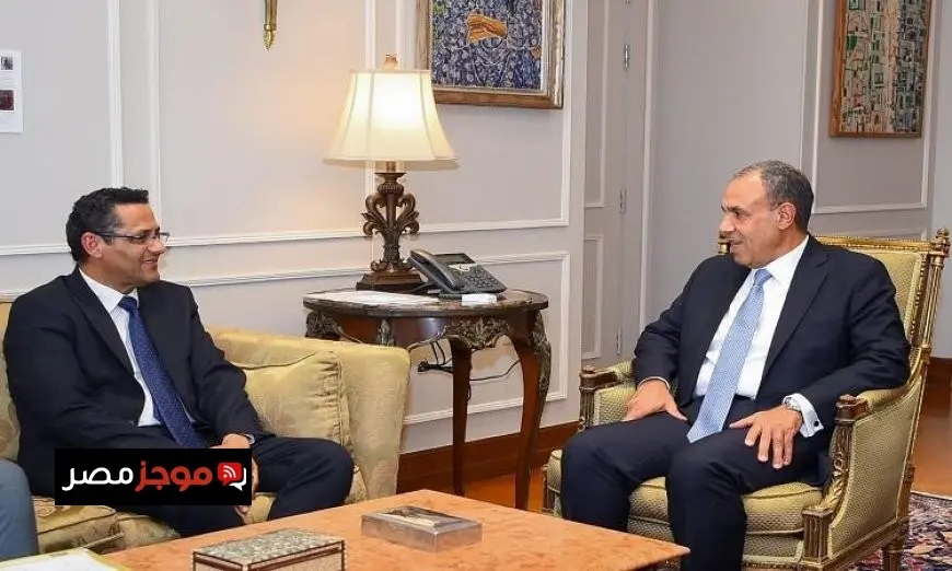 عبد العاطي يثمن جهود نقابة الصحفيين في حماية القضايا الوطنية