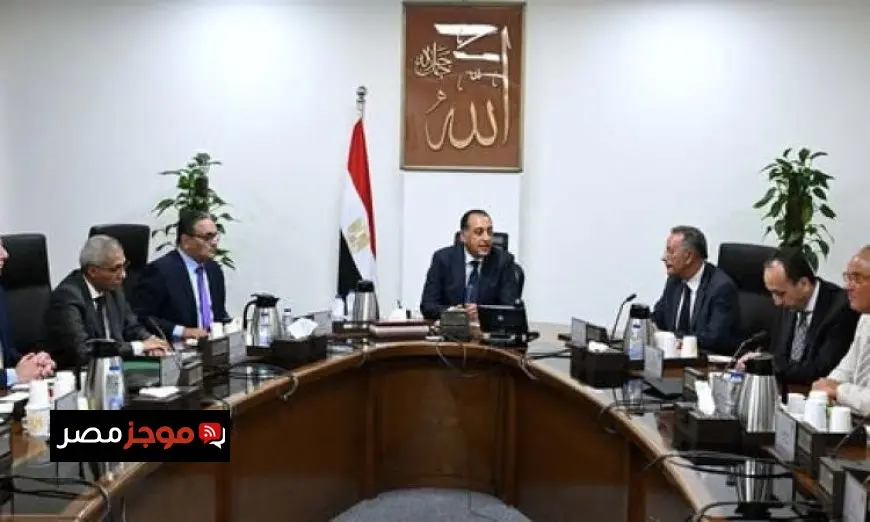 رئيس الوزراء يراقب تجهيزات حفل افتتاح المتحف المصري الكبير