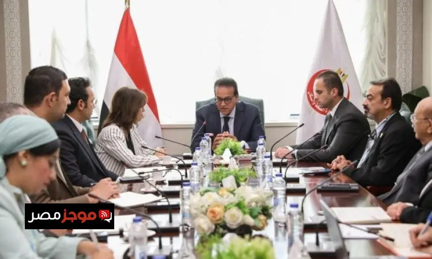 عبد الغفار يناقش مع مدير الوطنية للتدريب تعزيز برامج تطوير القطاع الصحي