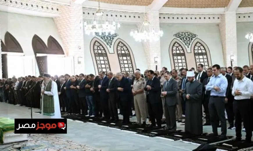 مدبولي يشارك في صلاة الجنازة على الدكتور علي المصيلحي في مسجد الشرطة بأكتوبر