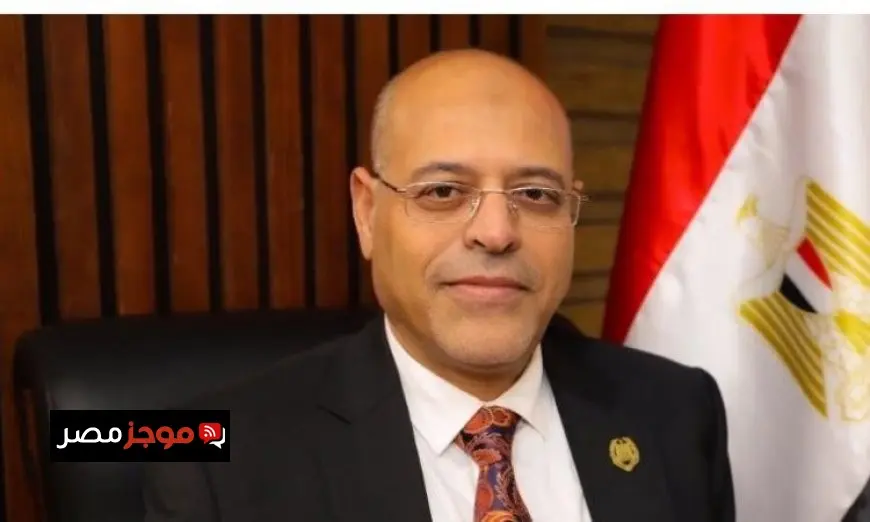 إيقاف واحالة مفتشي العمل للنيابة بتهمة تلقي الرشوة