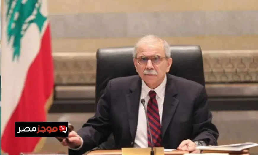 الرئيس الفرنسي يؤكد التزامه بتنظيم مؤتمر دولي لإعادة إعمار لبنان حسب نواف سلام