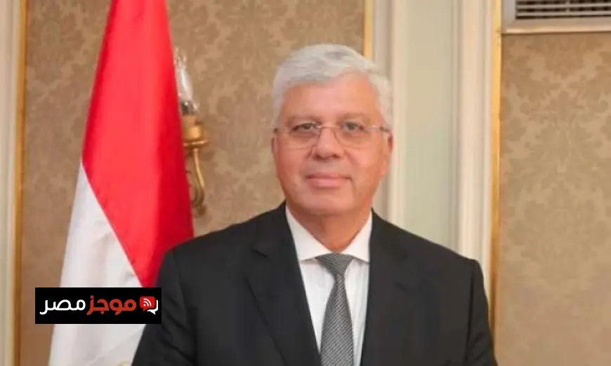 عاشور يعلن بدء الدراسة في جامعة القاهرة الأهلية العام المقبل بقرار وزاري جديد