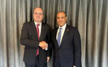 وزيرا خارجية مصر وألبانيا يتباحثان حول تعزيز التعاون الثنائي وتحقيق المصالح المشتركة