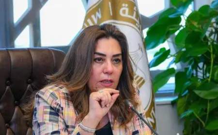 منال عوض تشدد الإجراءات لتنظيم صيد الطيور البرية في عدة محافظات مصرية