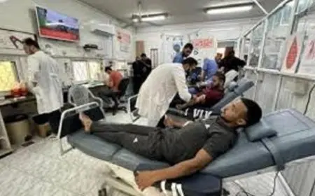 خدمات المختبرات ونقل وحدات الدم للمصابين في غزة تواجه خطر التوقف
