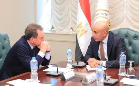 وزير التعليم يتباحث مع سفير فرنسا تعزيز التعاون في التعليم الفني والمهني