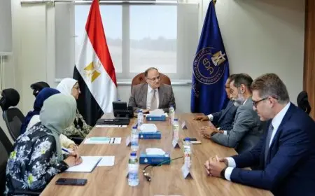 رئيس هيئة الدواء يبحث سبل تعزيز التعاون والاستثمار الدوائي مع شركة بيوجينيرك