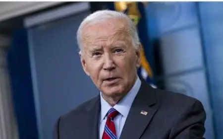 بايدن يدعو إلى إنهاء العنف بعد اغتيال كيرك