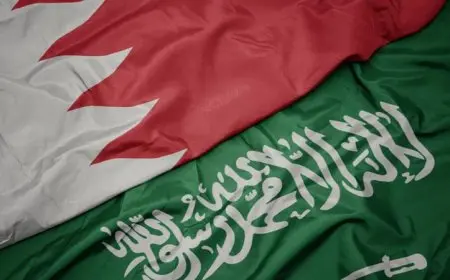 وزير خارجية البحرين يناقش آفاق التعاون الثنائي مع نظيره السعودي