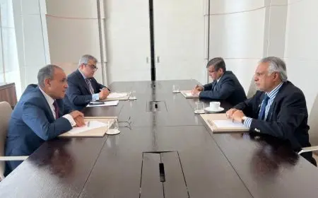 وزير الخارجية يبحث سبل التعاون مع نظيره الباكستاني في الدوحة