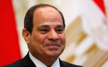 الرئيس السيسي يزور مطار حمد الدولي للمشاركة في قمة الدوحة الهامة