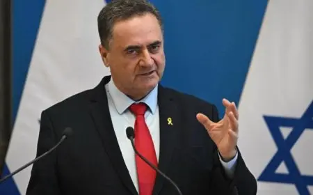 وزير الدفاع الإسرائيلي يؤكد أن غزة مشتعلة بالتصعيد المستمر