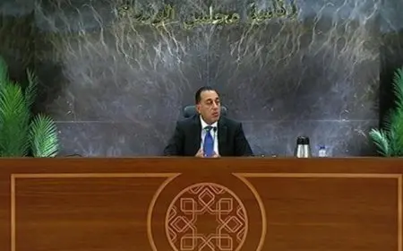 مدبولي يؤكد جهود الحكومة لتسريع إنجاز المرحلة الثانية من منظومة التأمين الصحي