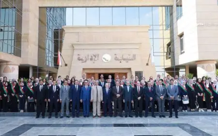 رئيس هيئة النيابة الإدارية يلتقي المعاونين الجدد ويحثهم على الالتزام بالنزاهة