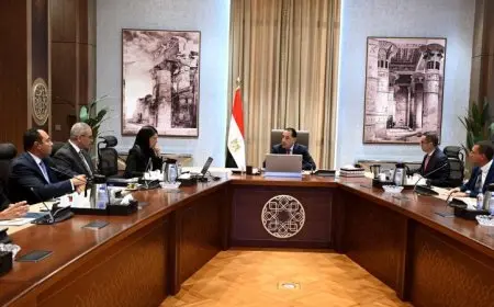 مدبولي يراقب تطورات إخلاء المقرات بعد الانتقال إلى العاصمة الإدارية