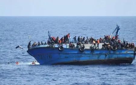 تحطم قارب قبالة السواحل الليبية يفقد 61 مهاجرا سودانيا ويحرمهم من الحياة