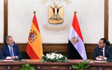زيارة ملك أسبانيا لرئيس الوزراء في المقر الحكومي تعزز العلاقات الثنائية