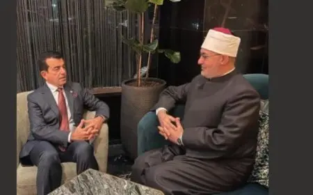 مفتي الجمهورية يعقد اجتماعًا مع المدير العام لمنظمة الإيسيسكو لتعزيز أوجه التعاون