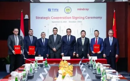 وزير الصحة يناقش مع رئيس Mindray آفاق التعاون لتعزيز توطين الصناعات الطبية في البلاد