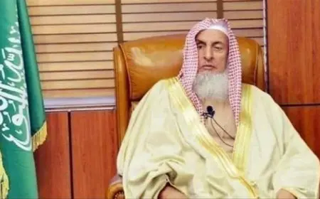 المفتي العام للسعودية الشيخ عبدالعزيز بن عبدالله آل الشيخ يغادرنا إلى الرفيق الأعلى