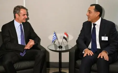 رئيس الوزراء يؤكد اهتمام مصر بتعزيز الشراكة الاستراتيجية مع اليونان