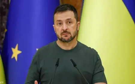 زيلينسكي يناقش جهود السلام في أوكرانيا مع الرئيس الجنوب إفريقي