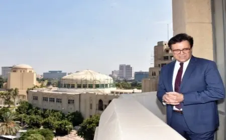 وزير الثقافة يتفقد عددًا من المواقع الثقافية بدار الأوبرا