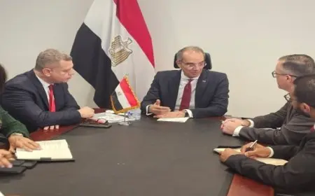 وزير الاتصالات يبحث مع مسؤولى كبرى الشركات الأمريكية التوسع فى استثماراتها فى مصر