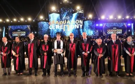 عاشور يوضح أن سوق العمل الحديث يعتمد على التعلم والتطور بدلاً من الشهادة الجامعية