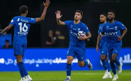 “العائد: ليوناردو يسجل هدفين ويقود الهلال لتجاوز الأخدود في دوري روشن”