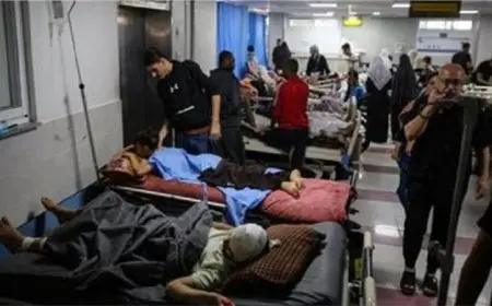 الإغاثة الطبية في غزة تعلن عن نقص الخدمات الإنسانية نتيجة نزوح المؤسسات