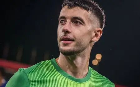 هل سيلحق بالكلاسيكو؟ جوان غارسيا حارس برشلونة يخضع لعملية جراحية