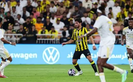 عوار تحت المجهر: إصابة وانتقادات شديدة في الكلاسيكو بسبب هدف ماني