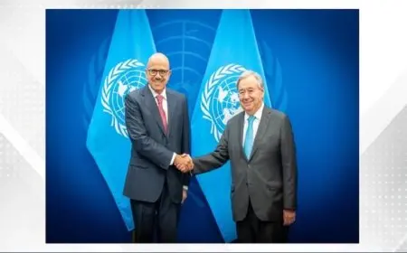 وزير الخارجية البحريني يناقش مع أمين عام الأمم المتحدة سبل تعزيز التعاون المشترك