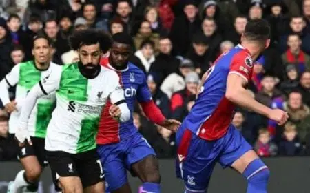 التشكيلة المرتقبة لليفربول أمام كريستال بالاس اليوم.. محمد صلاح يتصدر الهجوم