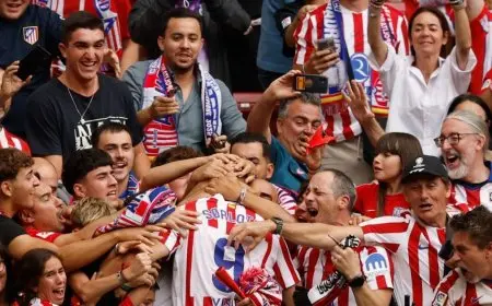 كارفاخال: أتلتيكو نجى من طردين ويجب استبعاد صبية جمع الكرات