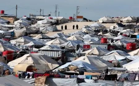 لافروف: إسرائيل تحاول تفجير الشرق الأوسط ولا يمكنها تبرير القتل الوحشى فى غزة