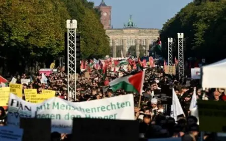 تظاهرة كبيرة في برلين تطالب بوقف الحرب في غزة