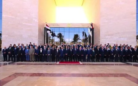 وزير العدل ووزير الاتصالات يعلنان عن إطلاق مشروعات رقمية جديدة في صور