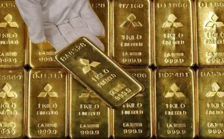 الذهب يسجل ارتفاعًا تاريخيًا ويتجاوز 3800 دولار للأوقية بفضل توقعات خفض الفائدة