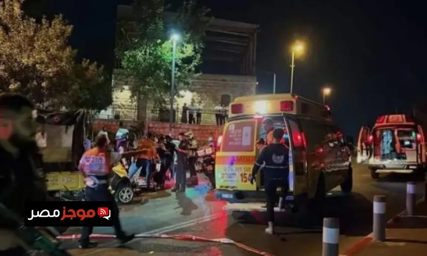 مقتل 4 وإصابة 15 في حادث إطلاق نار مروع شمال القدس حسب تقارير الإسعاف الإسرائيلية